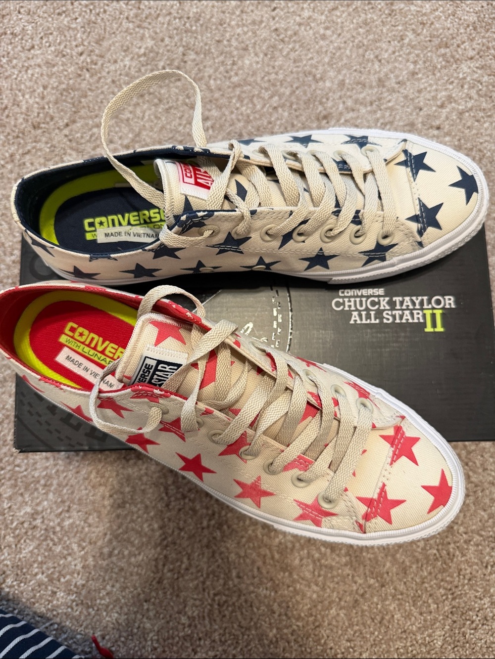 Converse Chuck Taylor All Star Low Top Sneakers in Red & Navy Star Print
